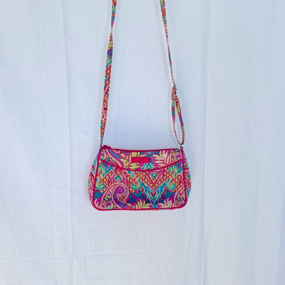 Vera Bradley crossbody adjustable handbag. Used only once-very clean inside/out.